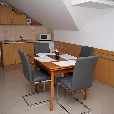 Apartmán Erkel *