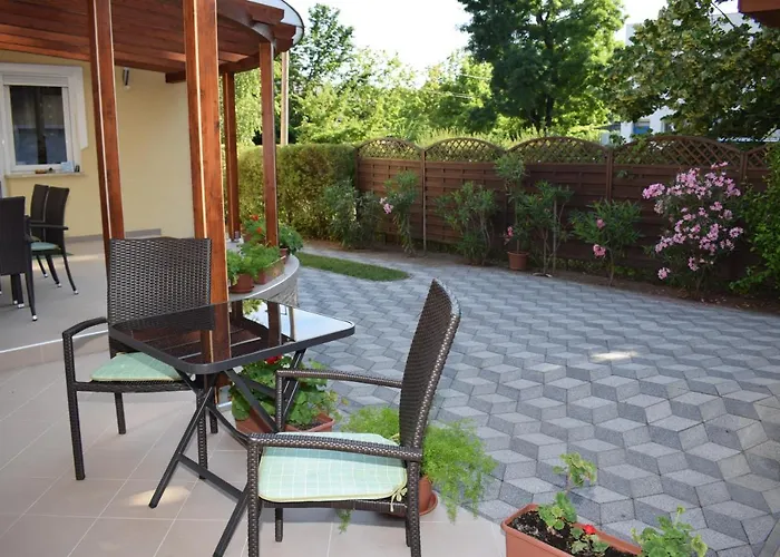 Erkel * שיופוק